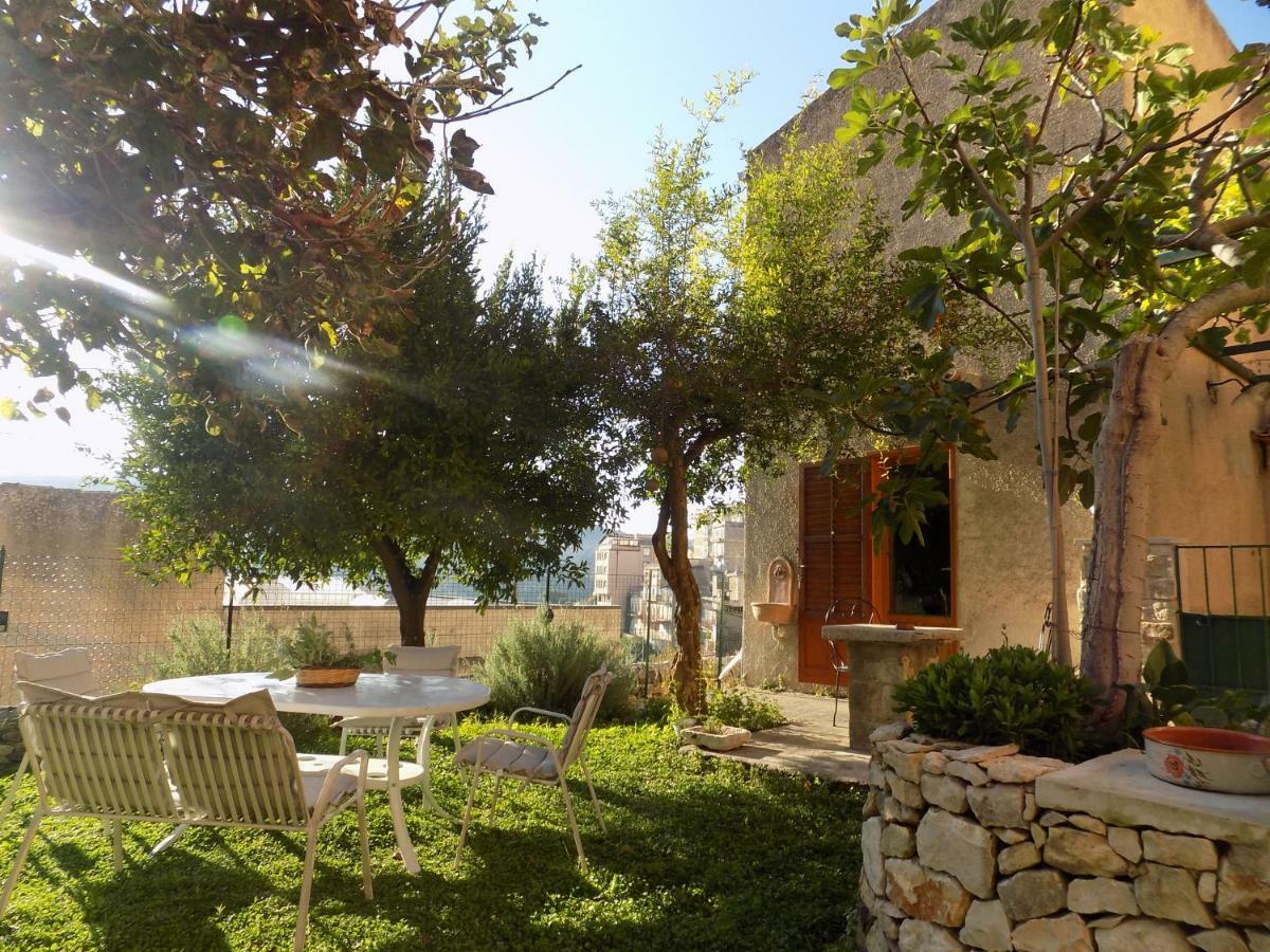 Garden&House Amore Vero Modica Luaran gambar